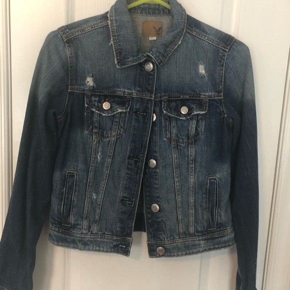 American Eagle Distressed Jean Jacket - Picture 1 of 2